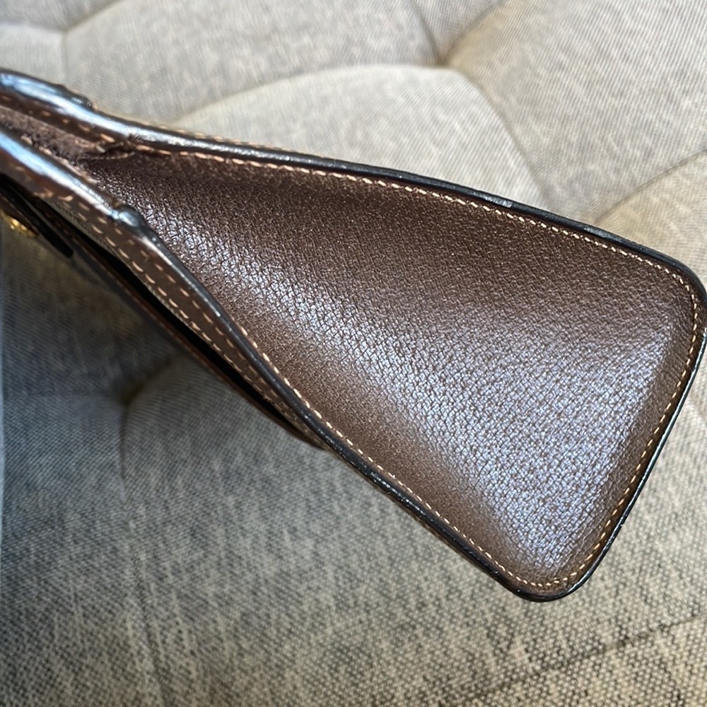 🔴SOLD🔴Gucci Clutch - Picture 9 of 16